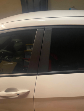 White 2024 Hyundai ELANTRA SEL