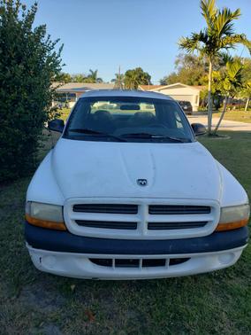 2000 Dodge Dakota Sport Quad Cab