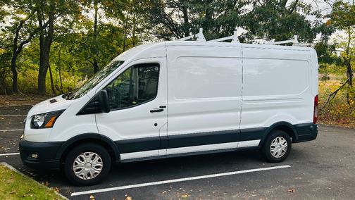 2022 Ford E-Transit T-350 Medium Roof