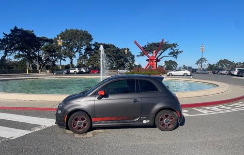 2014 FIAT 500e Battery Electric