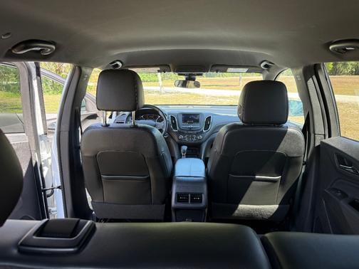 Yellow 2023 Chevrolet Equinox RS