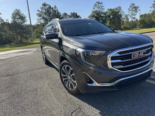 Gray 2019 GMC Terrain SLT