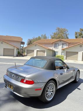 2001 BMW Z3 3.0i Roadster