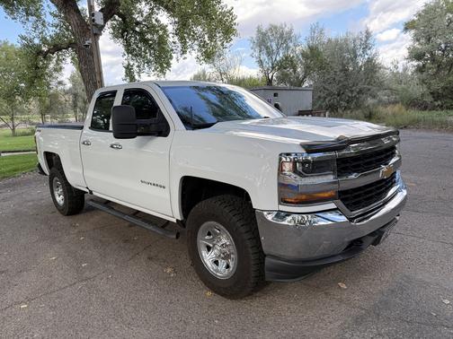 White 2018 Chevrolet Silverado 1500 WT