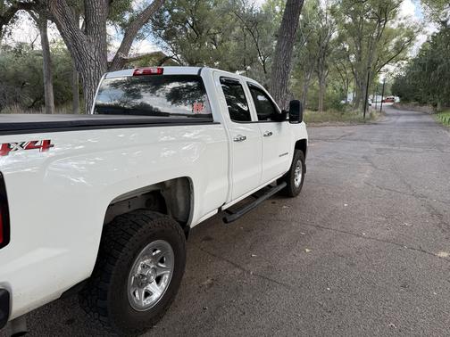 White 2018 Chevrolet Silverado 1500 WT