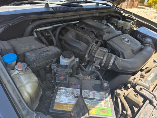 Black 2016 Nissan Frontier SV