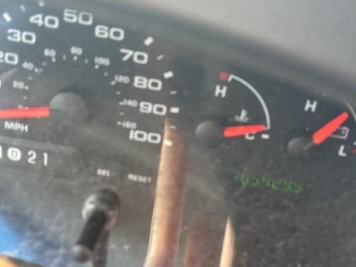 2005 Ford E250 Base