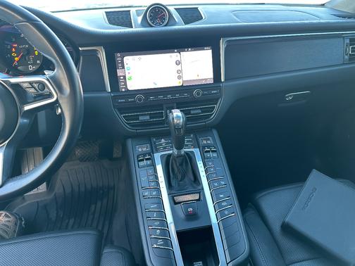 2021 Porsche Macan Macan GTS