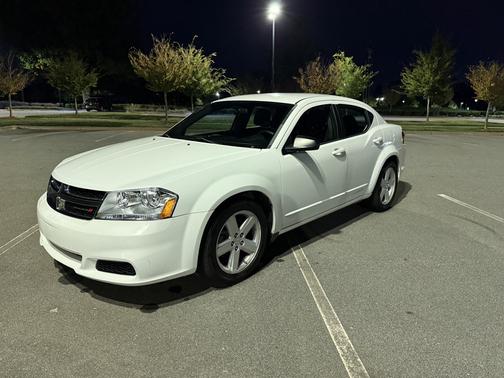 2013 Dodge Avenger SE