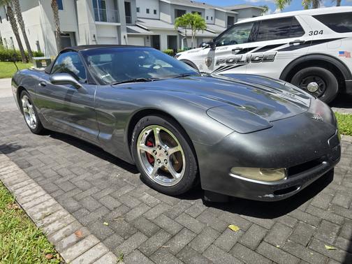 2003 Chevrolet Corvette Base