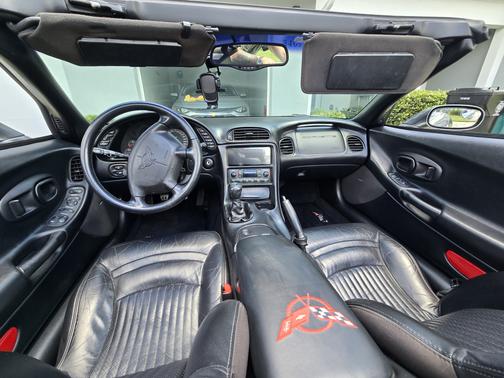 2003 Chevrolet Corvette Base
