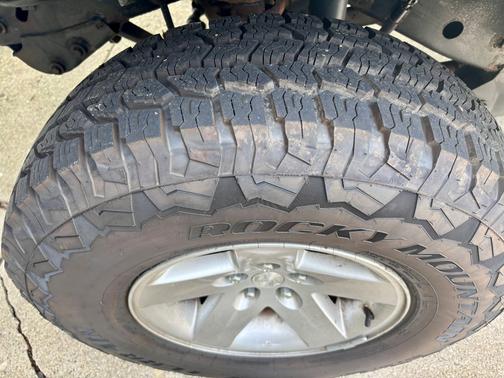 Silver 2005 Jeep Wrangler Unlimited Rubicon