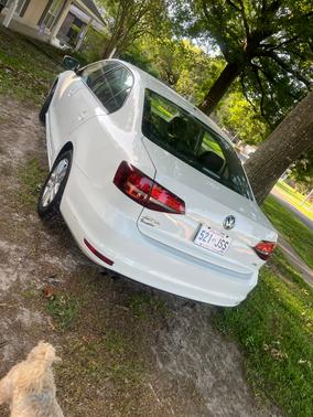White 2018 Volkswagen Jetta 1.4T S