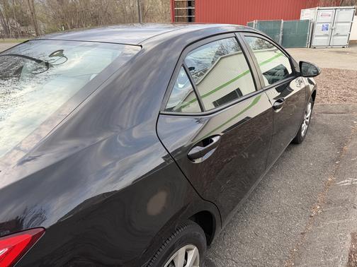 Black 2016 Toyota Corolla L