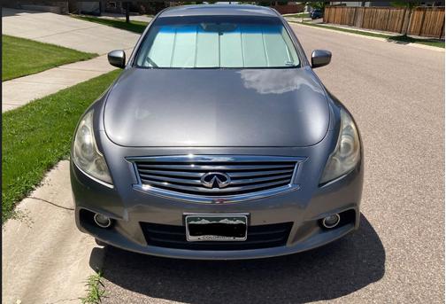 2011 INFINITI G37 Sport