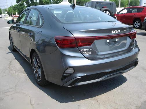 Gray 2022 Kia Forte LXS