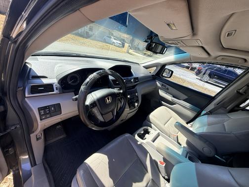 2012 Honda Odyssey Touring Elite