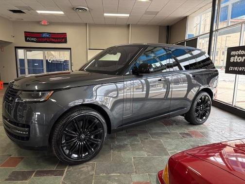 2023 Land Rover Range Rover P530 SE SWB