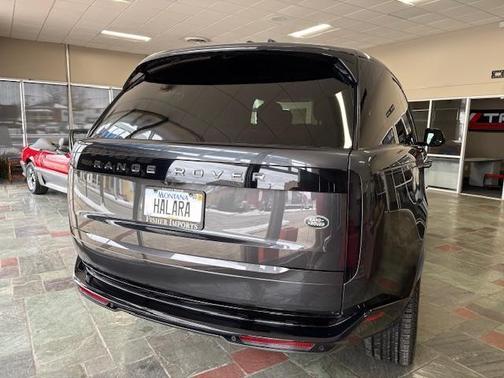 2023 Land Rover Range Rover P530 SE SWB