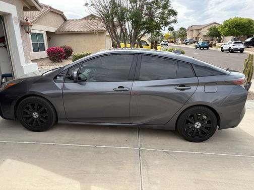 2016 Toyota Prius Four Touring