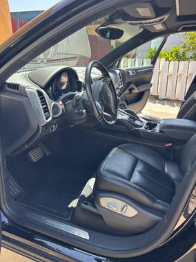 Black 2014 Porsche Cayenne Cayenne S Hybrid