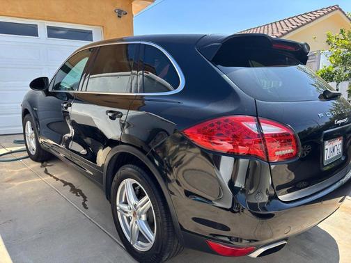Black 2014 Porsche Cayenne Cayenne S Hybrid