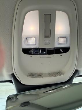 2025 Volvo XC60 B5 AWD Ultra