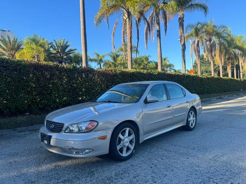 Beige 2004 INFINITI I35 Base