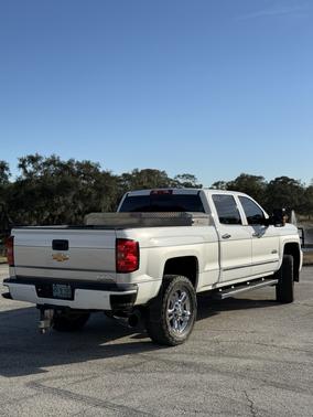 2015 Chevrolet Silverado 2500 High Country