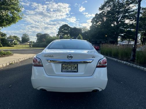 2015 Nissan Altima 2.5 SV
