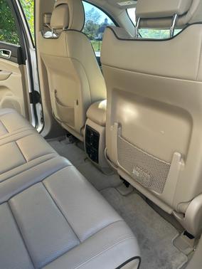 White 2014 Jeep Grand Cherokee Overland