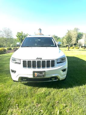 White 2014 Jeep Grand Cherokee Overland
