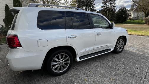 2011 Lexus LX 570 Base