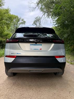 2023 Chevrolet Bolt EUV LT