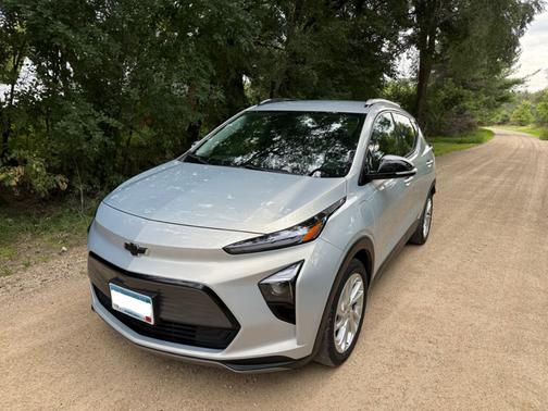 2023 Chevrolet Bolt EUV LT