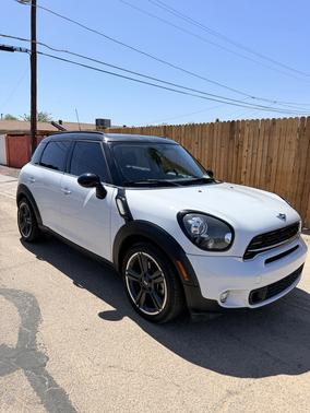 White 2016 MINI Countryman Cooper S