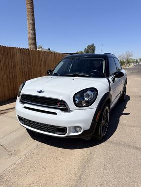 White 2016 MINI Countryman Cooper S