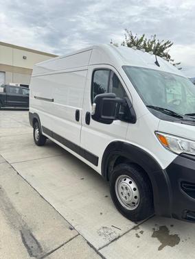 White 2023 RAM ProMaster 2500 High Roof
