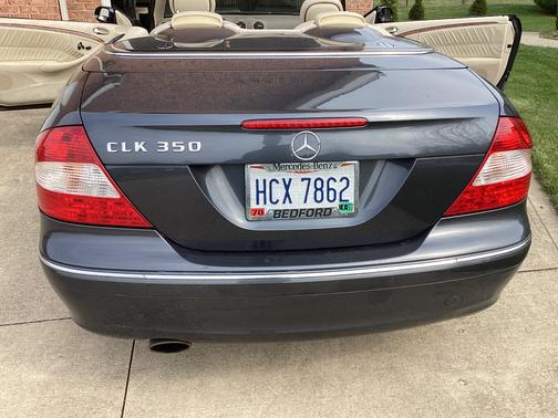 Gray 2008 Mercedes-Benz CLK-Class CLK 350