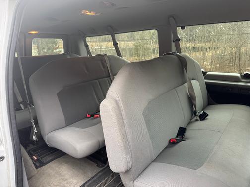 2014 Ford E350 Super Duty XL