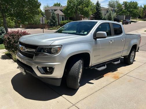 Silver 2018 Chevrolet Colorado LT
