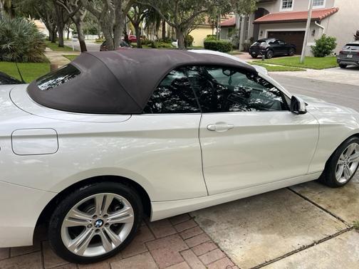 2017 BMW 230 i