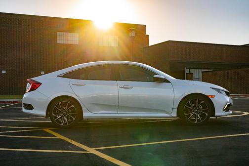 White 2020 Honda Civic Sport