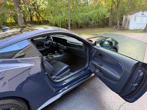 2024 Ford Mustang Dark Horse