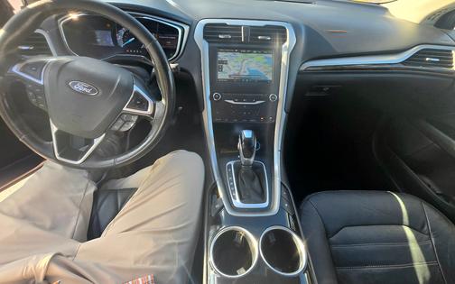 2013 Ford Fusion Energi SE Luxury