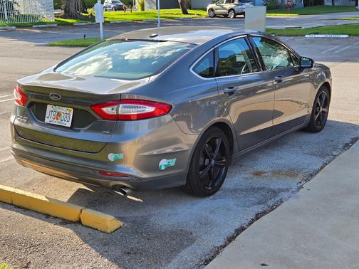 2013 Ford Fusion Energi SE Luxury