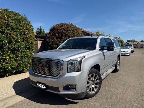 2015 GMC Yukon XL 1500 Denali