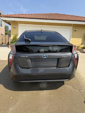 Gray 2017 Toyota Prius Four
