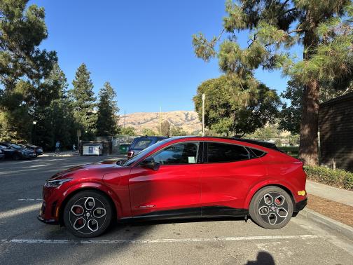 2022 Ford Mustang Mach-E GT
