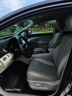 2014 Toyota Venza LE